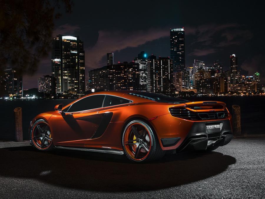  McLaren MP4-12C by Vorsteiner 2013 года  (фото 6 из 9)